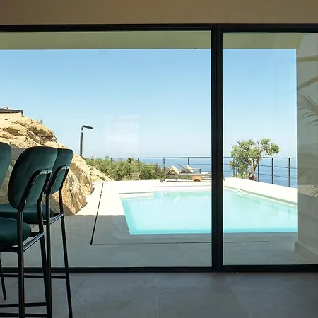 Jatu Retreat Βίλα