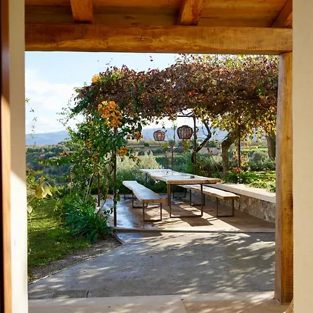 Jatu Retreat San Costantino