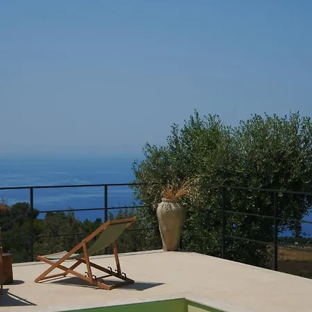Villa Jatu Retreat San Costantino