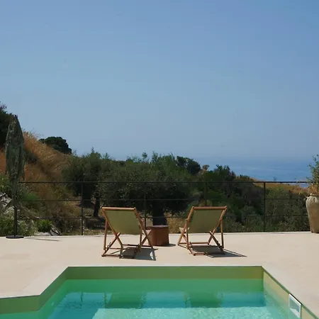 Jatu Retreat San Costantino