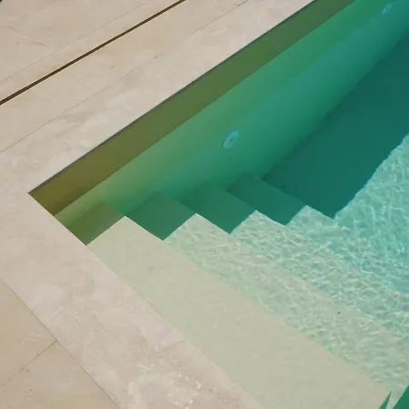 Jatu Retreat San Costantino