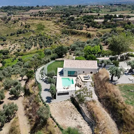 Villa Jatu Retreat *