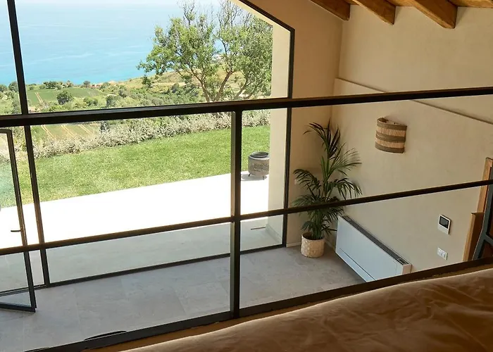 Jatu Retreat Villa San Costantino