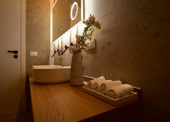 Jatu Retreat Villa *