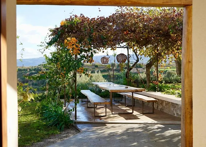 Jatu Retreat San Costantino