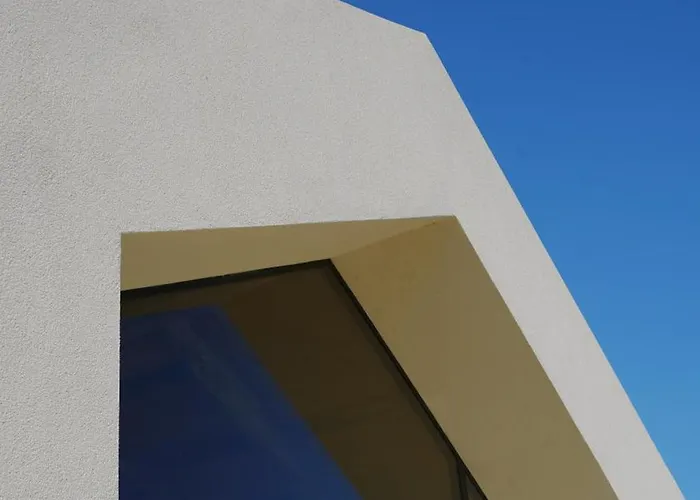 Jatu Retreat * San Costantino