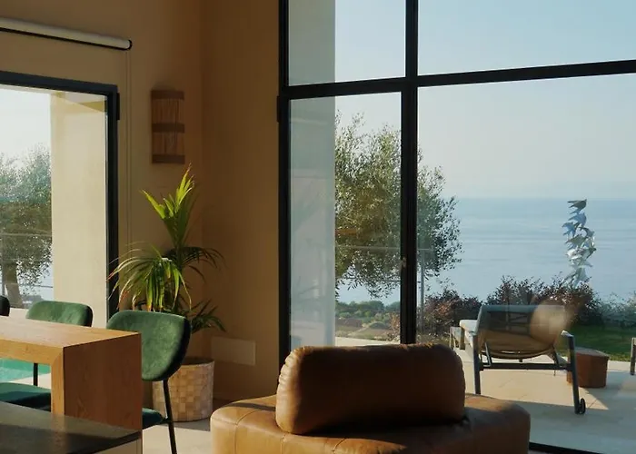 Jatu Retreat Villa San Costantino